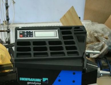 Балансировочный станок автоматический Hofmann Geodyna 4500-2p до 70 кг