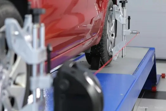 Стенд сход-развал Кордовый для легковых автомобилей Техновектор T 4108