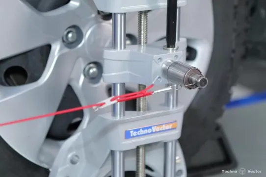 Стенд сход-развал Кордовый для легковых автомобилей Техновектор T 4214N