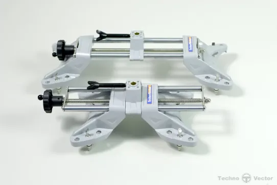 Стенд 3D сход-развал напольный для легковых автомобилей Техновектор P 7204 TAM