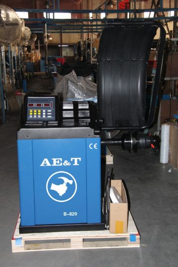 Балансировочный станок автоматический AE&T B-820 до 65 кг