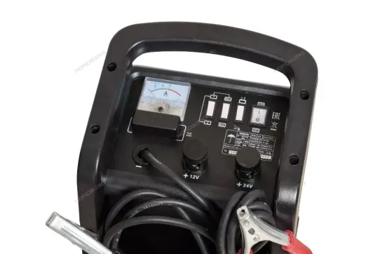 Пуско-зарядное устройство для 12В и 24В аккумуляторов с пусковым током 240A WSB240 Nordberg