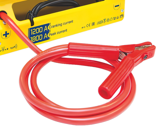 Пусковое устройство автономное для 12В аккумуляторов с током пуска до 1800А 16000мАч 220В GYS Gyspack 650 026254