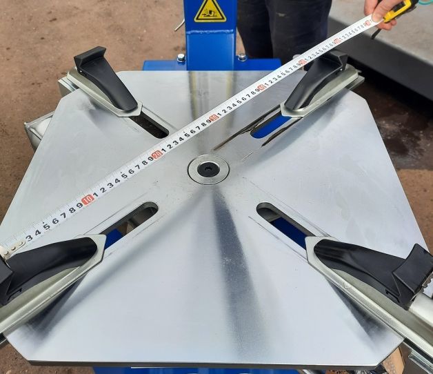 TS-24 Станок шиномонтажный полуавтоматический зажим колеса до 24 дюймов