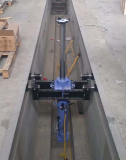 Канавный гидравлический подъемник 15 т, навесной одноштоковый КПН15Р800 ARTAZ