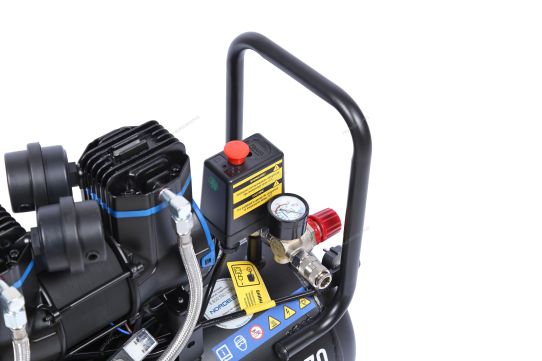 Поршневой компрессор 18 л, 170 л/м, 220В, 0.9 кВт, коаксиальный, безмасляный Nordberg NCEO10/170