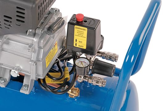 Поршневой компрессор Nordberg NCE50/241 220В, ресивер 50л, 240л/мин, с прямым приводом