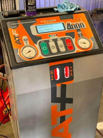 Установка для промывки и замены масла в АКПП с двумя насосами и дисплеем, электрическая, Spin ATF 4000 PROFI+ 02.023.11S