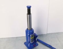 Бутылочный домкрат NORDBERG N3112 видео обзор Бутылочный домкрат NORDBERG N3112 видео обзор