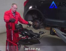 видео Hunter ACE Станок для проточки дисков видео Hunter ACE Станок для проточки дисков