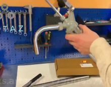 Видеообзор товара Ручной насос для перекачки топлива и масла Meclube 027-1325-000 Видеообзор товара Ручной насос для перекачки топлива и масла Meclube 027-1325-000